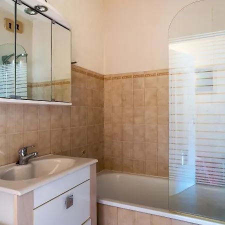 Appartement Joséphine-1 *